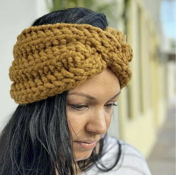 Mariale Pineda, founder of Bohemia Handmade Studio, wearing a handmade crochet headband